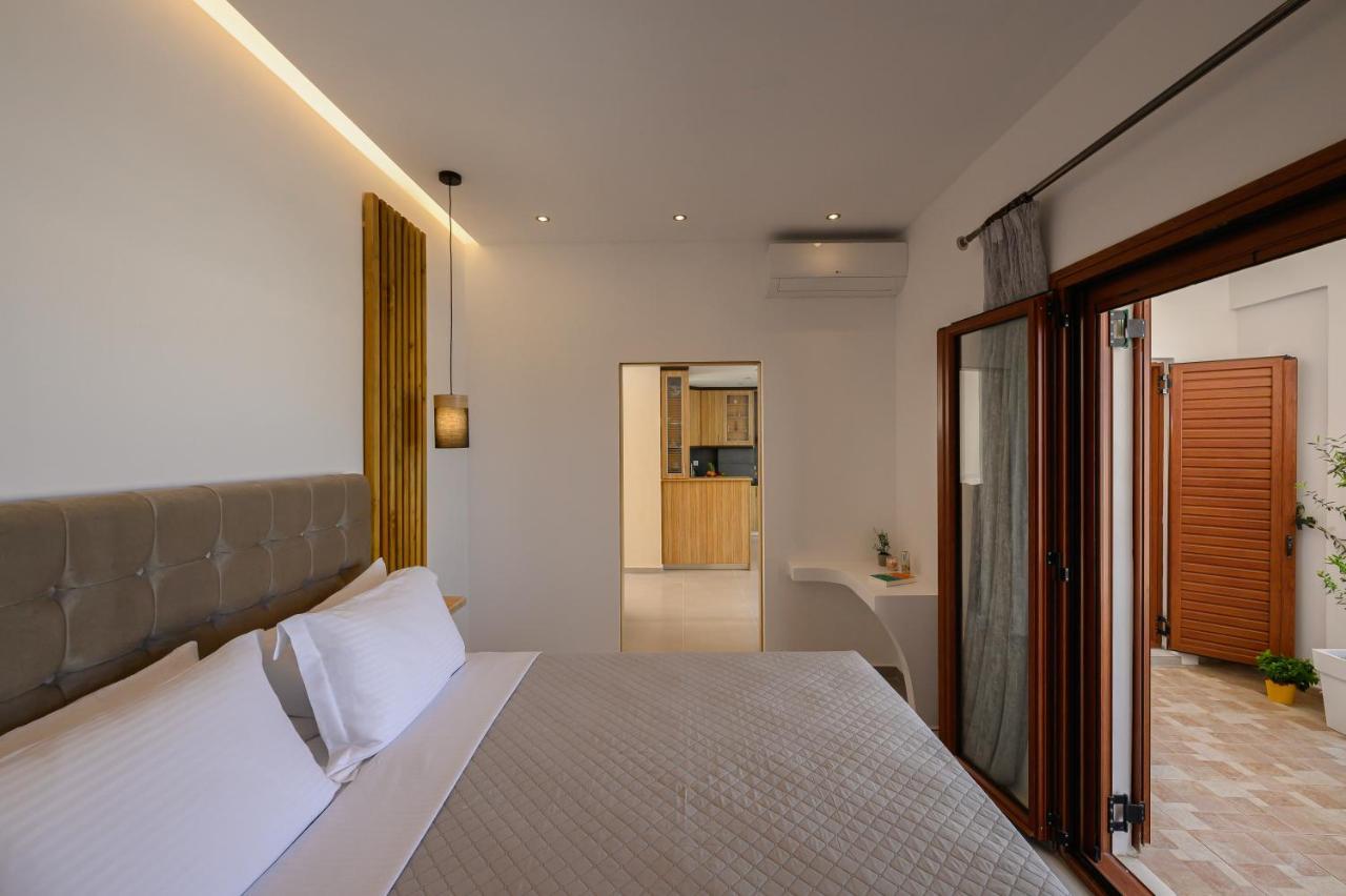 Auster House Santorini Apartment Kamári Exterior foto