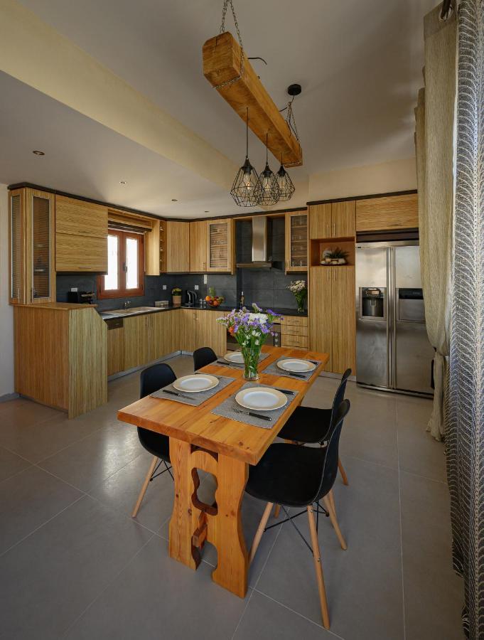 Auster House Santorini Apartment Kamári Exterior foto